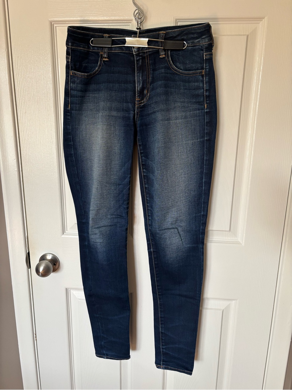 American Eagle Hi-Rise Jegging